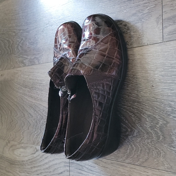 Clark's clogs - Picture 5 of 6